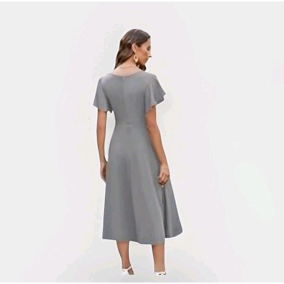 Dokotoo Aqua Gray Flutter Sleeve Midi Dress Women Size Medium V-Neck Fit & Flare - Picture 2 of 8